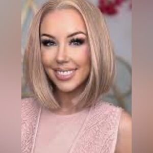 Elegant Blonde Wig for Women